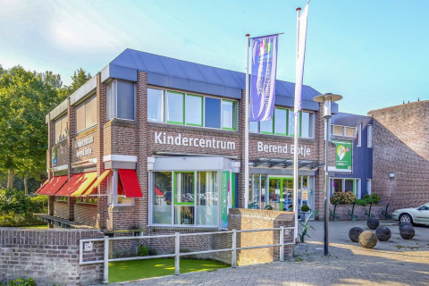buitenkant van de locatie Hoorn Huesmolen